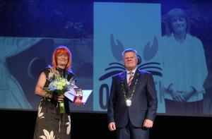 SLAVNOSTNA SEJA IN PODELITEV OBČINSKIH PRIZNANJ 19 MAG ANITA KNEZ FOTO LJUBO VUKELIČ